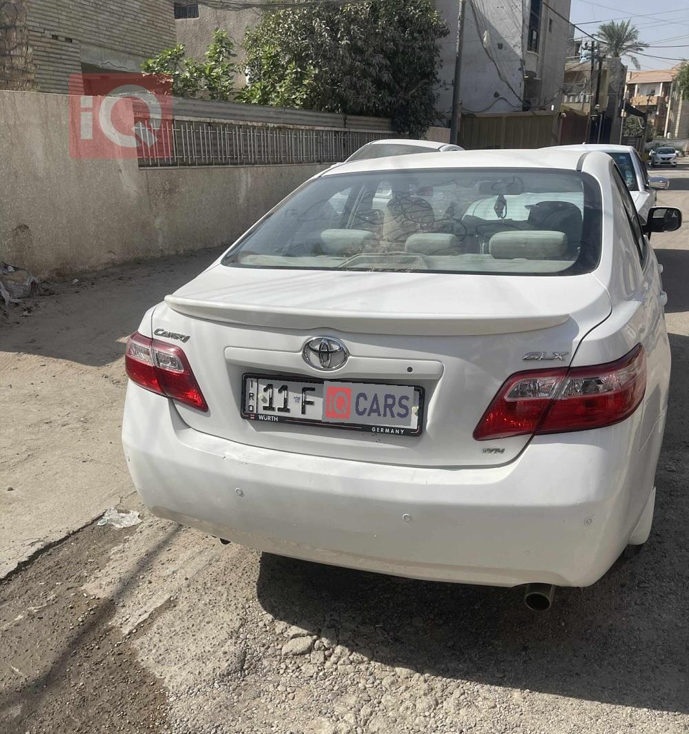 تۆیۆتا کامری